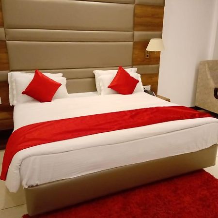 Hotel Green Orchid Udhampur Eksteriør bilde